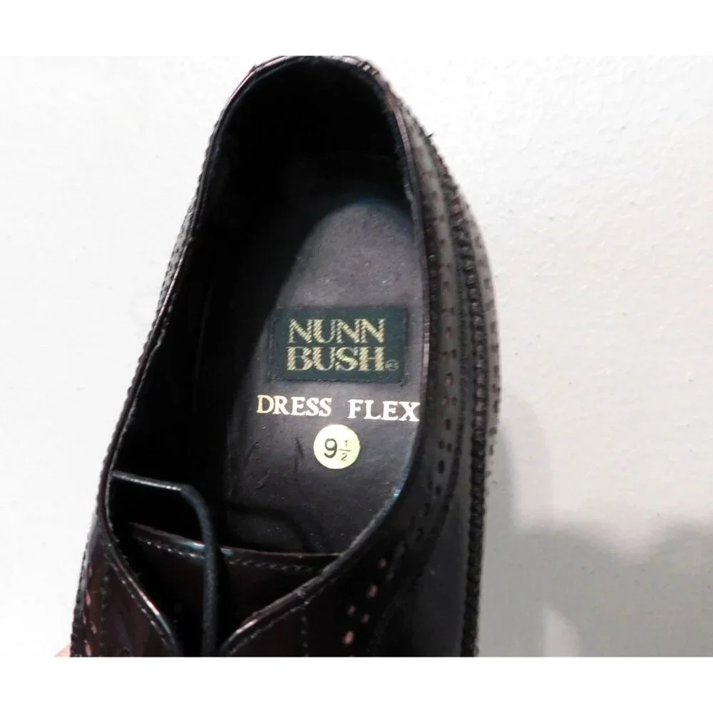 Nunn Bush Dress Flex Leather Oxford Shoes Mens Size 9.5 Dark Brown Wing Tip
